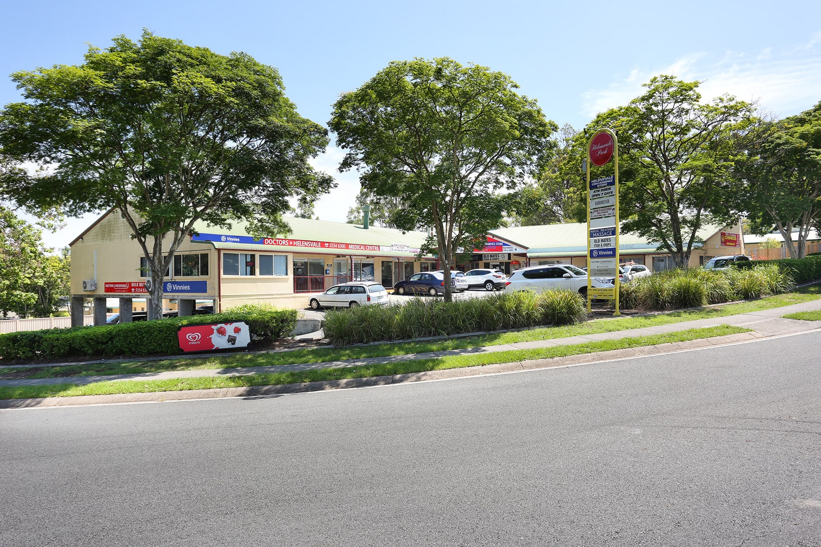 107 Mildura Drive Helensvale — street view